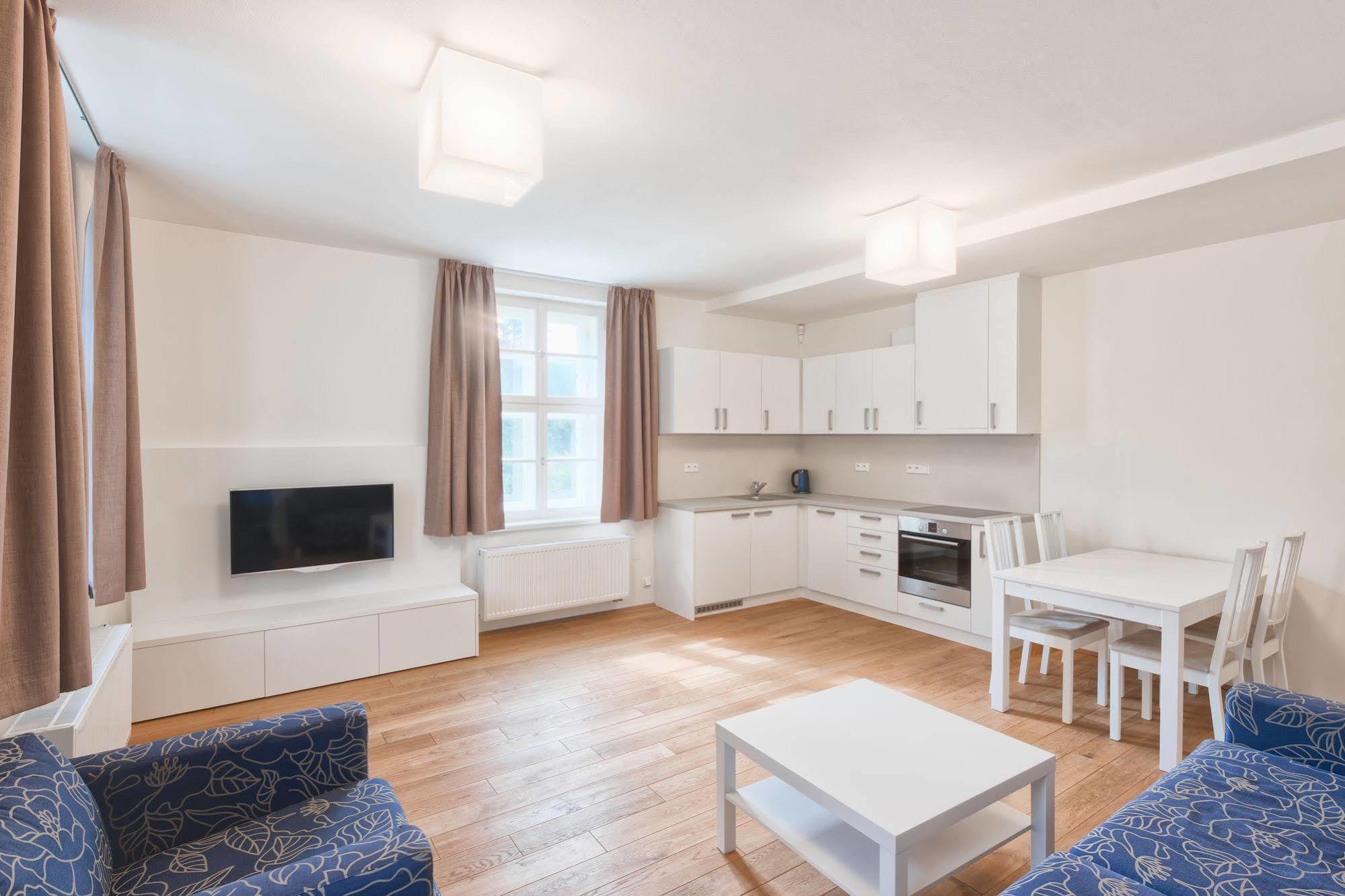 Theresian Apartment Ostružná Екстериор снимка